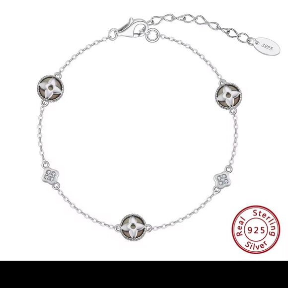 ENA925 Sterling Silver Floral Bracelet - Picture 1 of 3